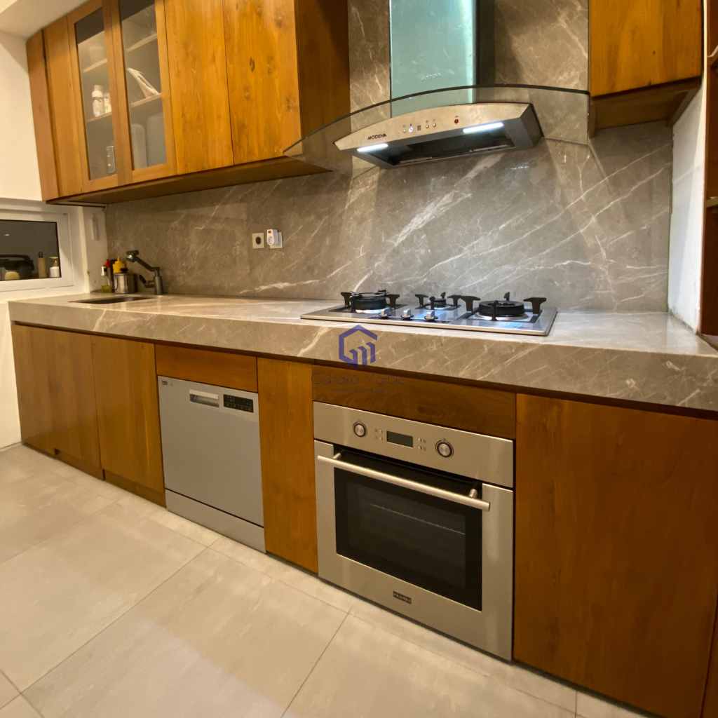 4-inspirasi-desain-dinding-marmer-minimalis-yang-membuat-rumah-terlihat-mewah