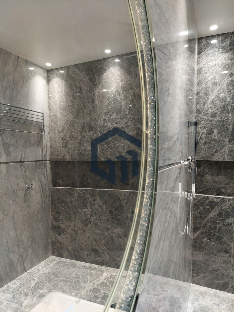 marmer bathroom abu hermes